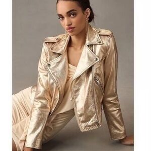WALTER BAKER Liz Metallic Leather Crop Moto Jacket In Gold